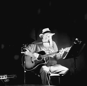 Meet your Posher, Neil